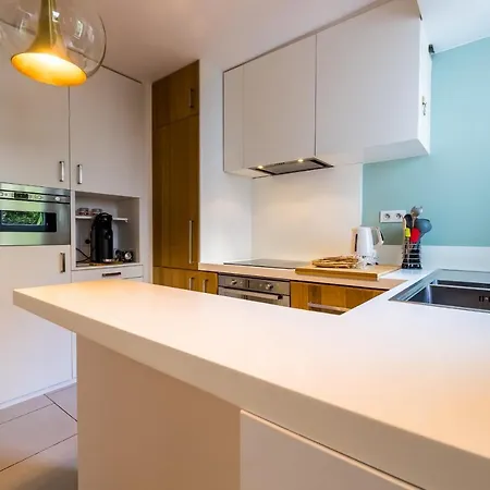 Pop Keyweek 3 Bedrooms With Terrace & Parking Center