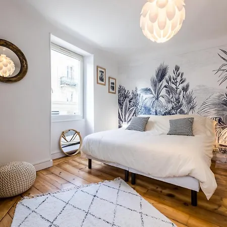 Pop Keyweek 3 Bedrooms With Terrace & Parking Center Apartment
