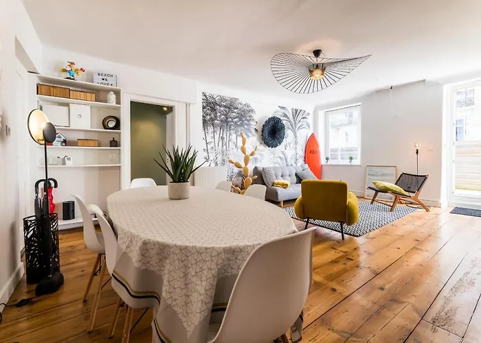 Pop Keyweek 3 Bedrooms With Terrace & Parking Center דירה